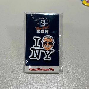 Stan Lee Sideshow New york comic con 2020 Pin Exclusive Collectible "I love NY"